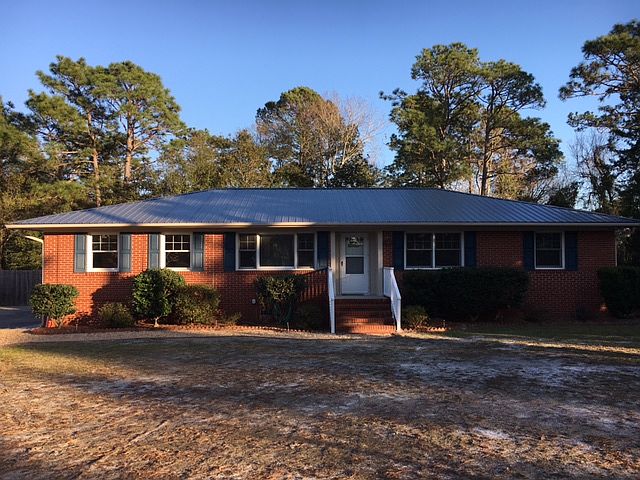 2nd image of 138 Pinecliff Dr