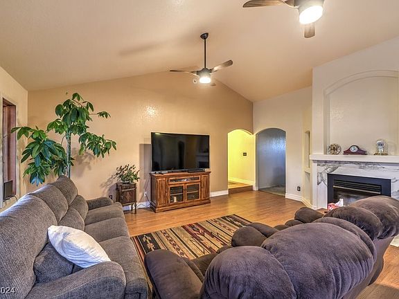 3rd image of 8635 W Cougar Ave