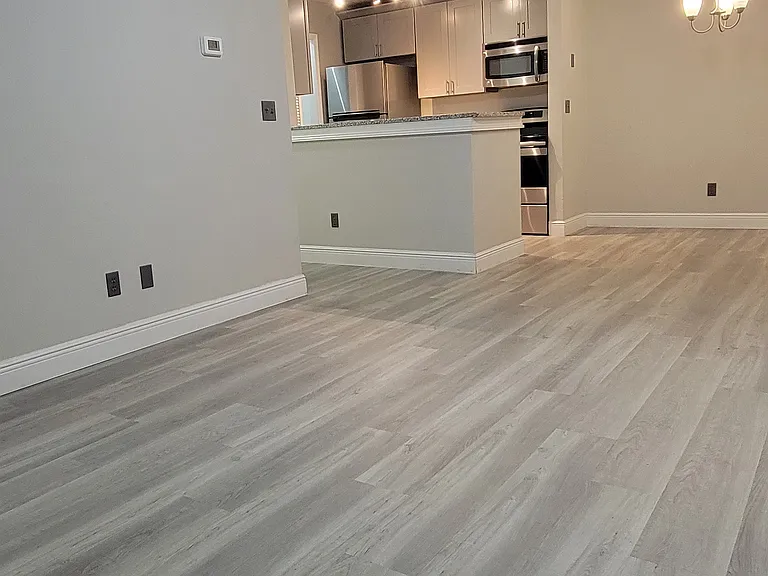 6148 Westgate Dr #103 — Photo 30
