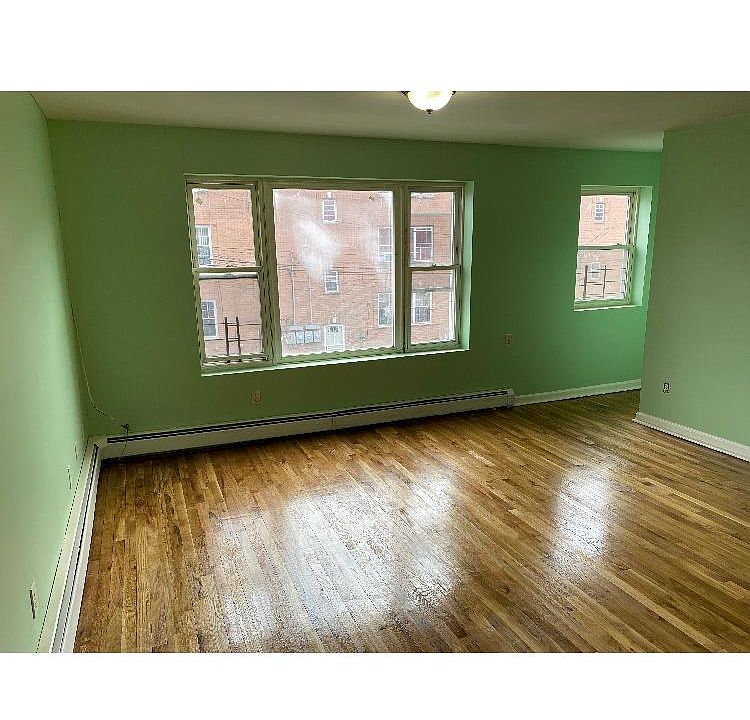 Living / dining area