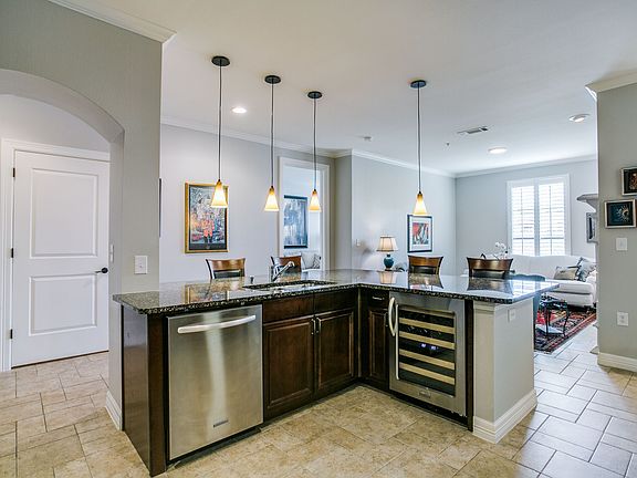 8616-turtle-creek-blvd-dallas-tx-401-High-Res-3.jpg