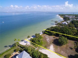 1246 Seagrape Ln, Sanibel, FL 33957