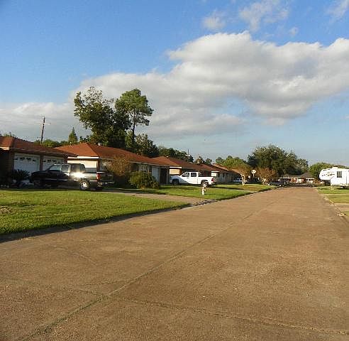 2nd image of 3003 Avenue J