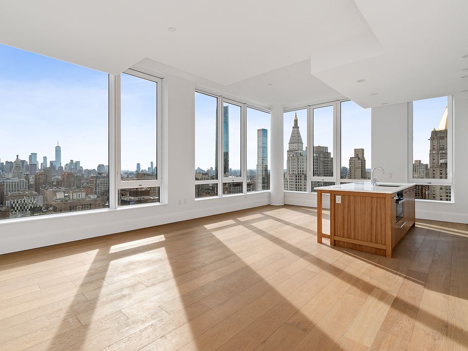 1st image of 368 3rd Ave #32B