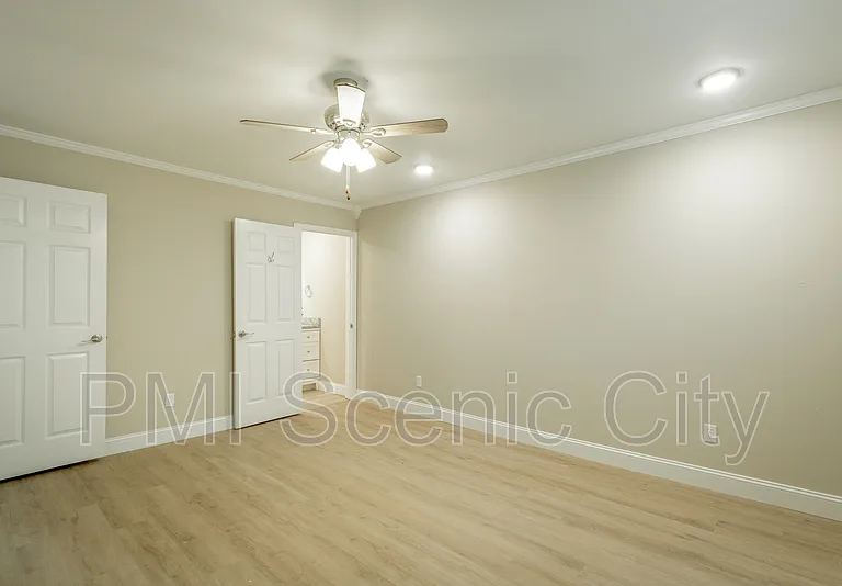 4608 Plaza Hills Ln #A — Photo 15
