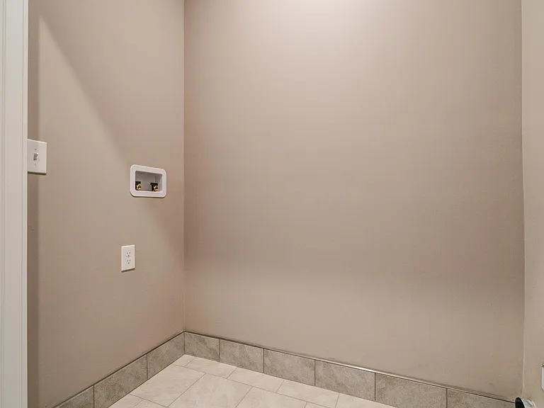 4460 Tuller Ridge Dr — Photo 31