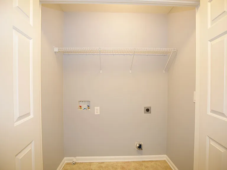 7897 The Lakes Point — Photo 37