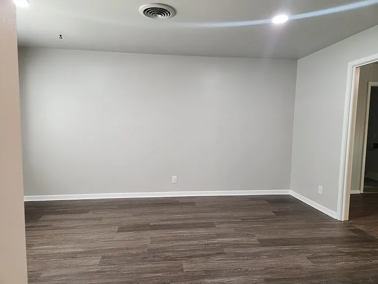 1006 Nancy Beth Dr — Photo 5
