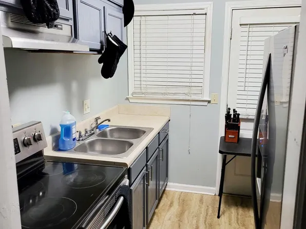 432 Sycamore Dr, Decatur, GA 30030