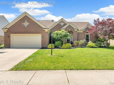 45693 Radnor Rd, Canton, MI, 48187