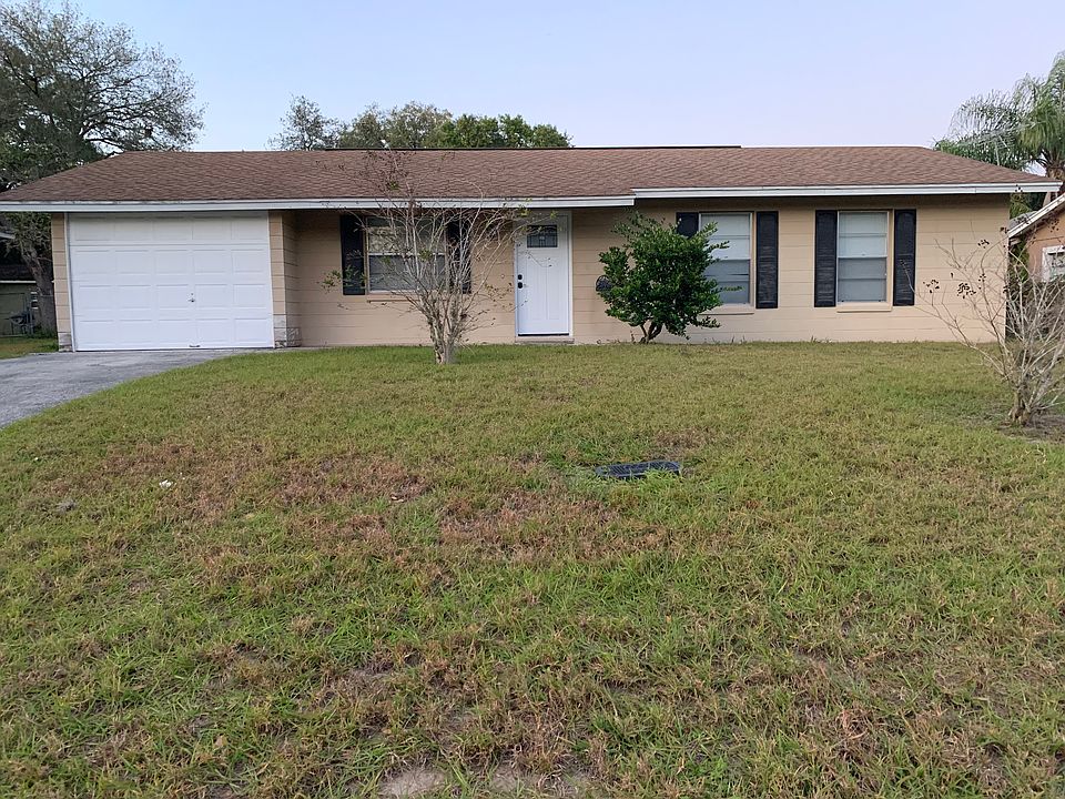 1st image of 37105 Goldenrod Ct