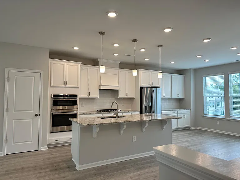 2802 Austin Falls Sta — Photo 3