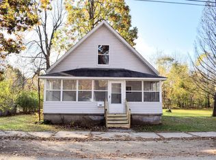 205 3rd Ave, Dowagiac, MI 49047