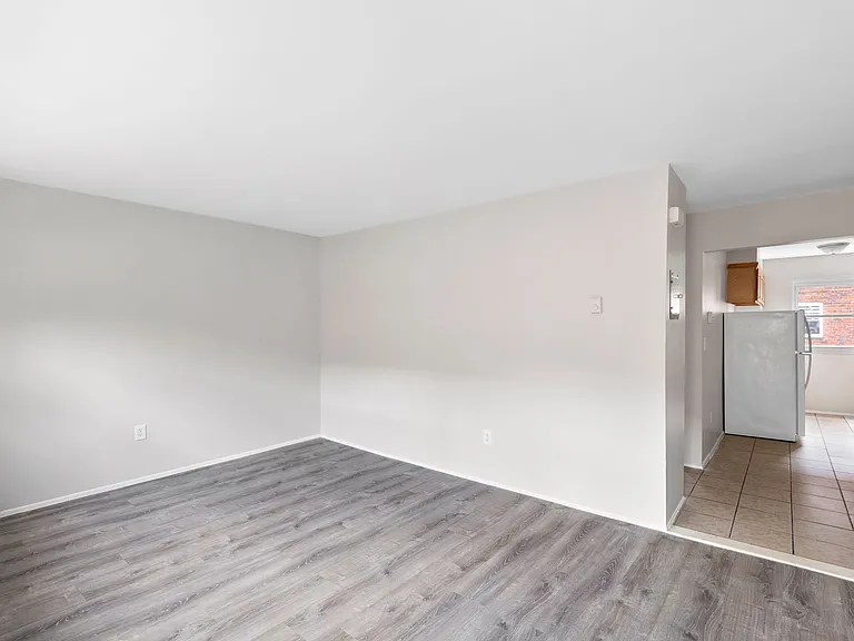 39 1st St #45 — Photo 8