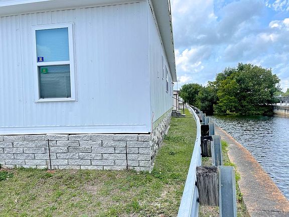 3rd image of 370 53rd Ave N Lot 678