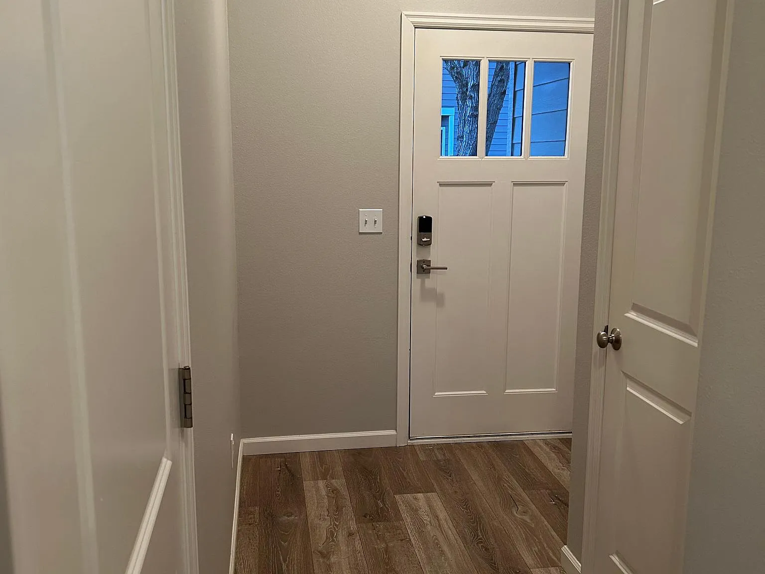 3 bed, 1580 sqft, $2,200 — Photo 2