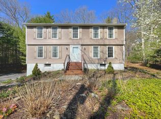 144 Meadow Ridge Acres Rd, Milford, PA 18337