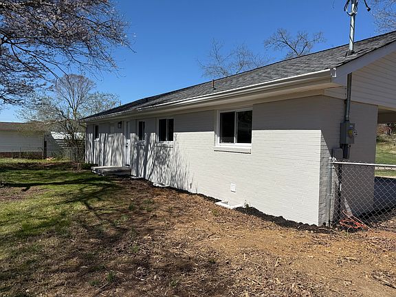 5th image of 364 Bellemeade Cr Cir