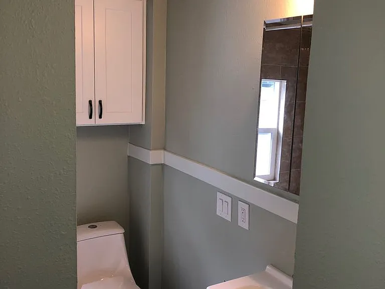 5034 12th Ave NE — Photo 9