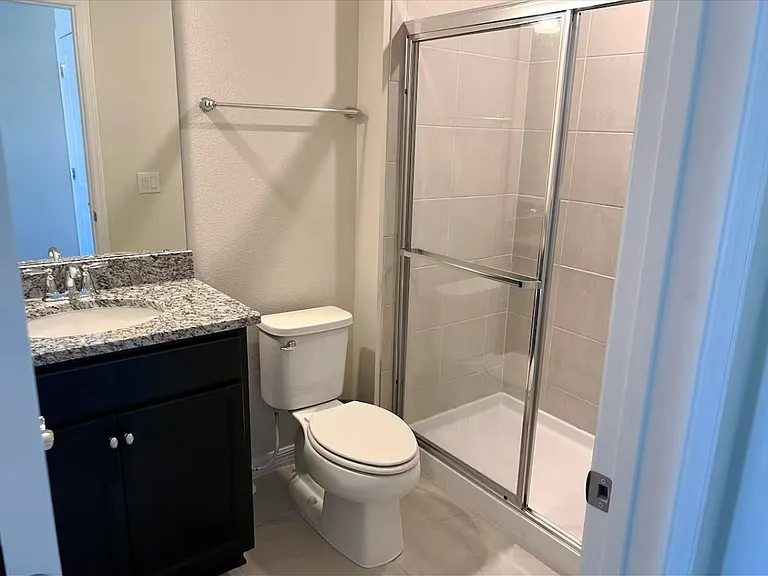 372A Pacific Ln — Photo 36