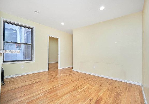 4th image of 501 W 135th St APT 16