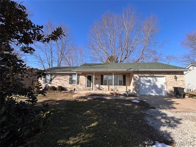 702 Shenandoah Ave, Cuba, MO, 65453