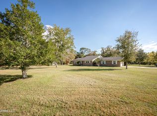 5917 Old Spanish Trl, Ocean Springs, MS 39564