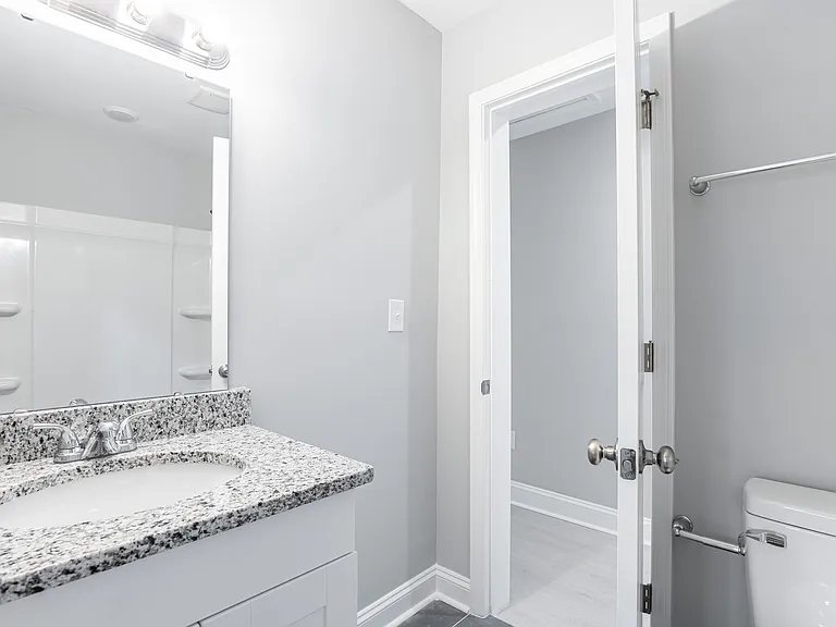 3250 Bagnal Dr — Photo 15