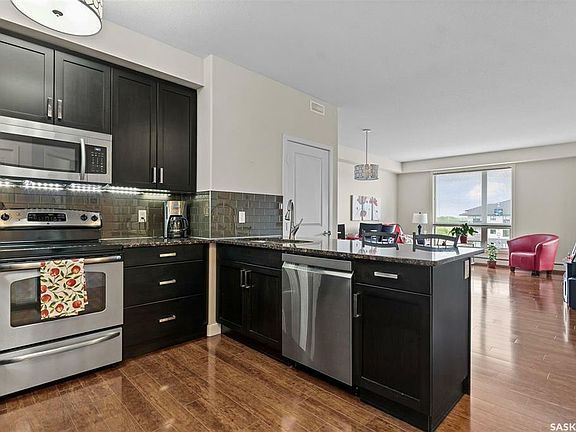 4th image of 158 Pawlychenko Ln #410