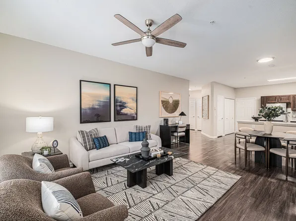 Creekside at Highlands Ranch