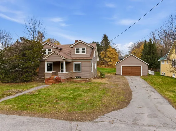 12 Broadway Street, Plymouth, NH 03264
