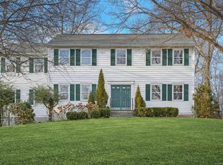 12 Cross Rd, Brookfield, CT 06804