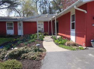 3639 Emerson Cir, Bethlehem, PA 18017