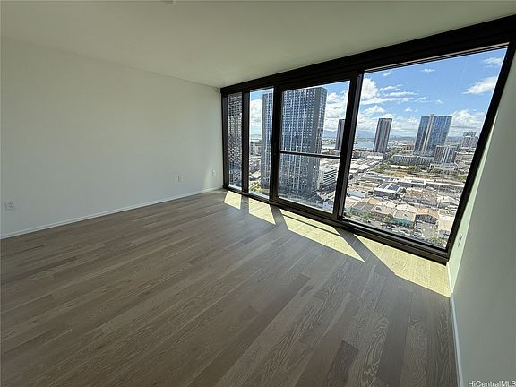 4th image of 333 Ward Ave #2213