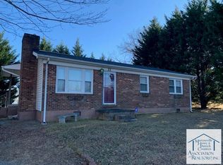 21 Orchard Dr, Bassett, VA 24055