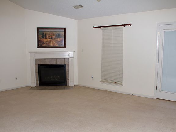 4th image of 12919 Westglen Dr