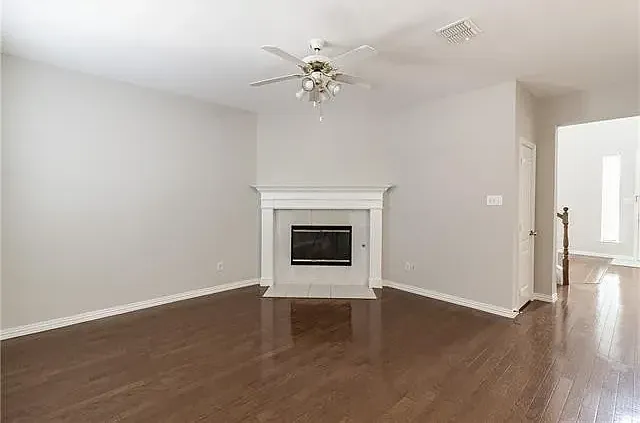 4600 Southpointe Dr — Photo 9