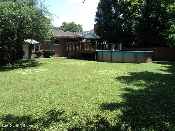 3rd image of 3112 Sunny Ln