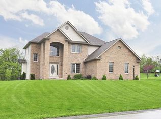 100 Greenfield Dr, Latrobe, PA 15650