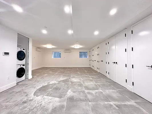 Rented by Doorway NYC, LLC | media 22