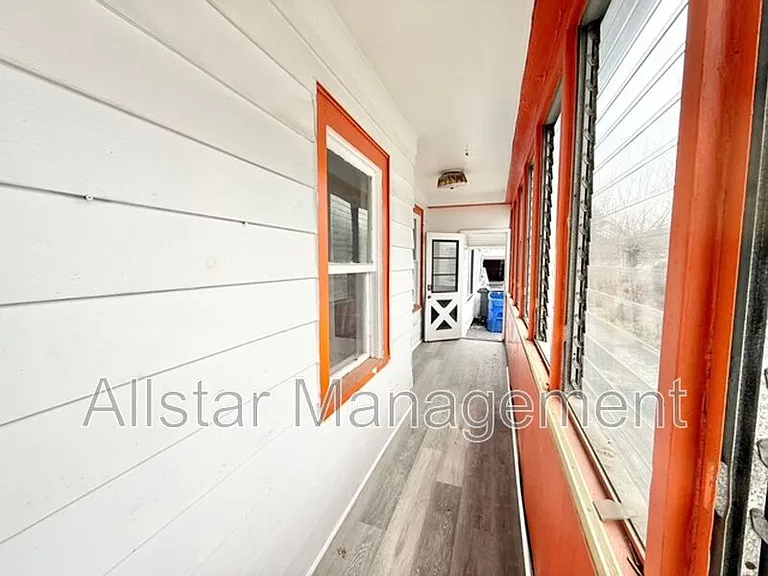 6706 Gertrude Ave #GERTRUDE AVE 6706 UN — Photo 15