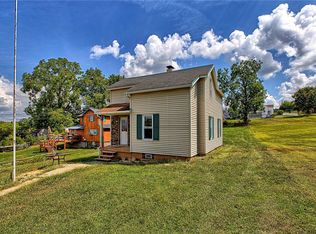 132 Spirit Ln, Mount Pleasant, PA 15666