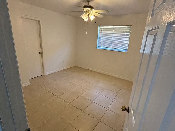 4th image of 4154 Pine Drop Ln