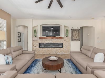 4131 W Saddlehorn Road, Phoenix, AZ, 85083