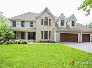 3818 Valley View Rd, Crystal Lake, IL 60012