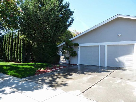 3rd image of 5913&5915 Hillview Ave #1