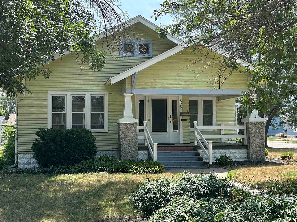 1st image of 622 W 26th St