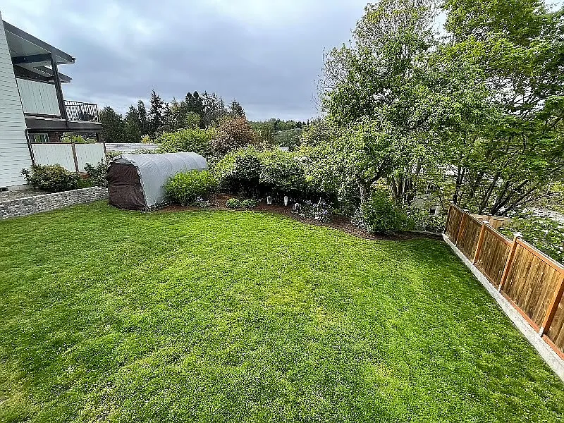3249 NW Market St — Photo 3