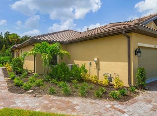8103 Calle Canovas St, Naples, FL 34114