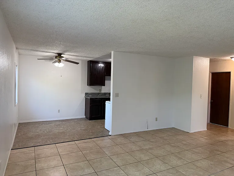 590 Casselman St #G — Photo 10